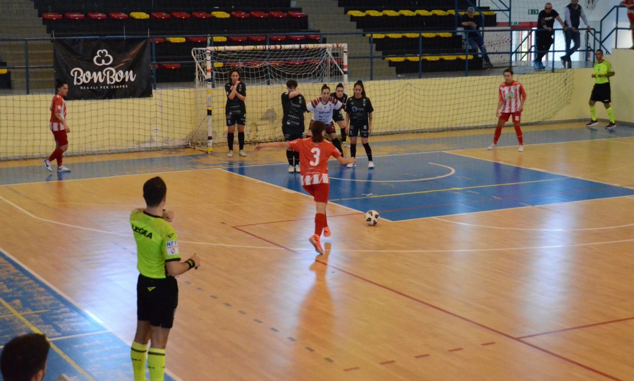 Soccer Altamura, vittoria in trasferta contro la Segato Women: continua il sogno play-off