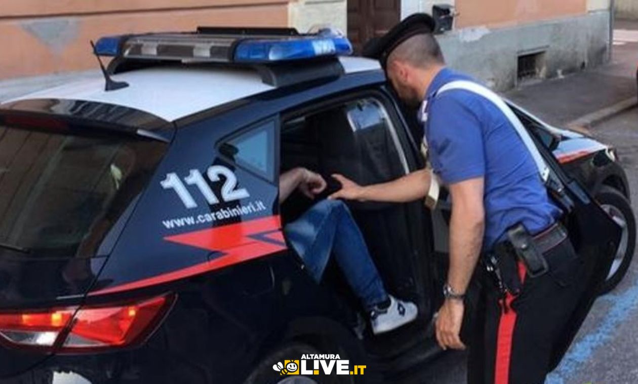 Sequestrati un’arma, 52 munizioni e stupefacenti: arrestato un 53enne dai CC di Altamura
