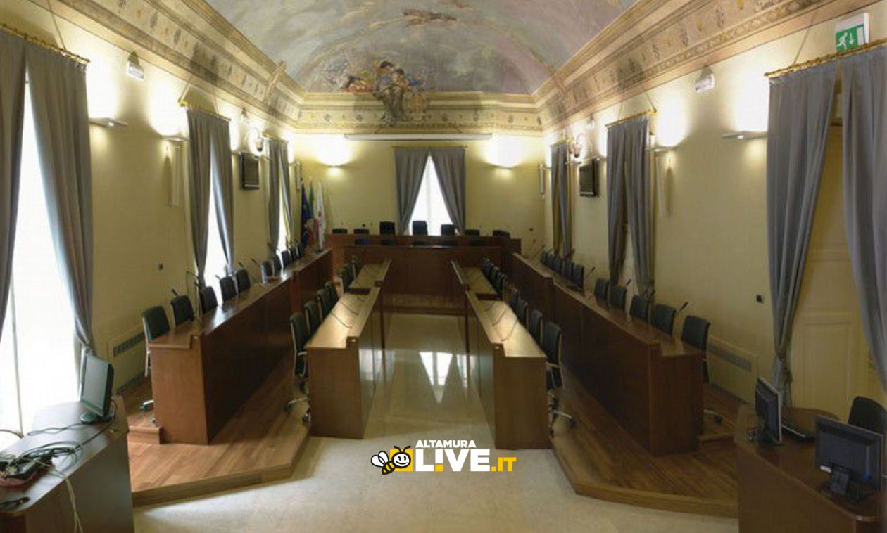 Altamura, conferenza stampa dell’opposizione: “Crisi politica irreversibile nella maggioranza”