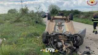 Altamura, auto fuori strada sulla SP51: muore sul colpo 62enne
