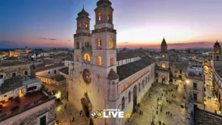 La Cattedrale federiciana apre le sue porte ai visitatori con orari prolungati. Nuovi appuntamenti al Museo dell’Uomo di Altamura