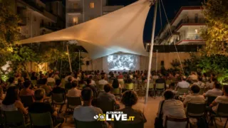 Cinema all’aperto gratuito ad Altamura: quattro film d’autore ogni mercoledì dal 24 giugno al 15 luglio