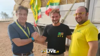 Gara di solidarietà per l’altamurano Antonio Forte: foraggio donato al giovane allevatore colpito dagli incendi